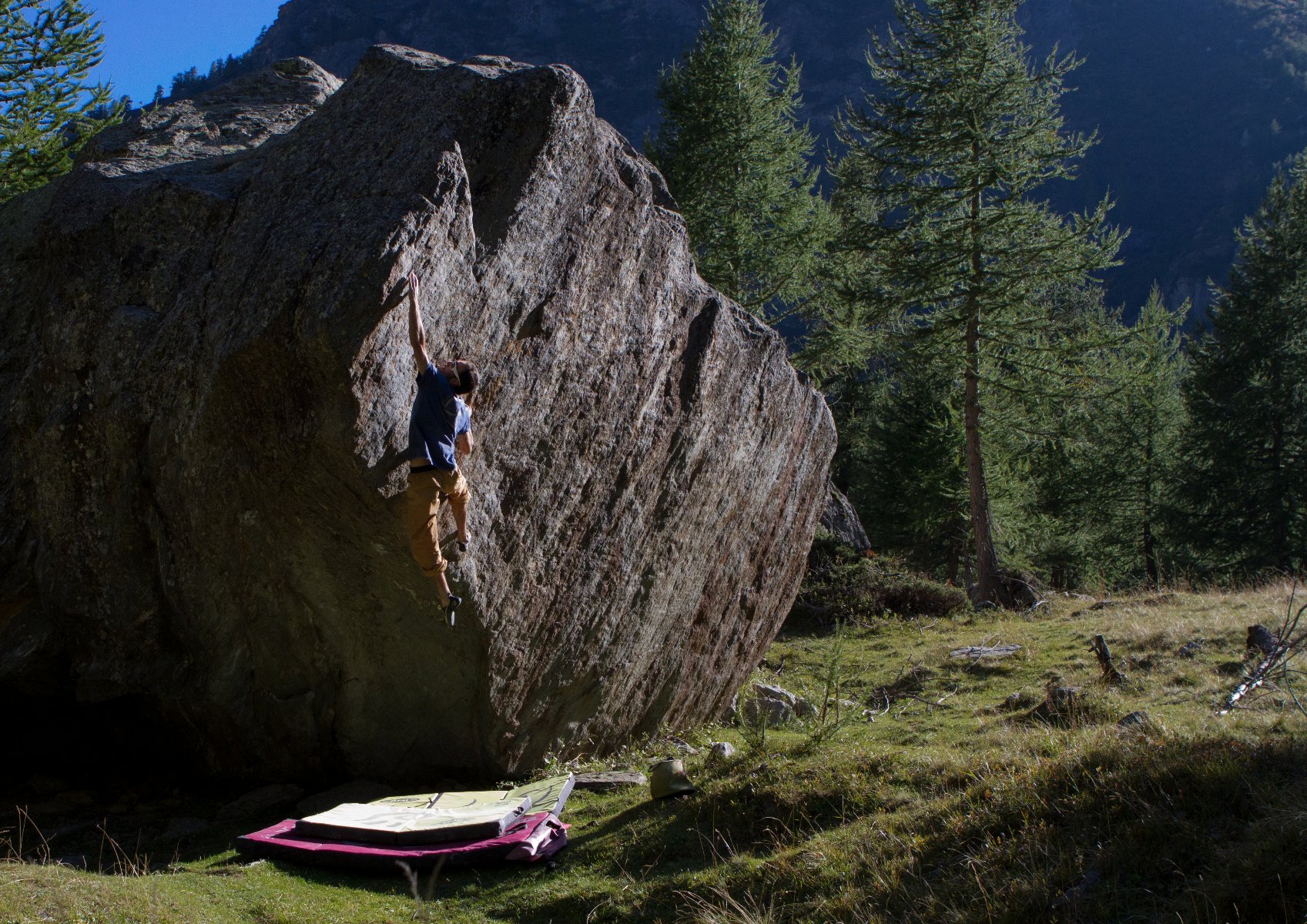 Ben Semiond   Levi   Die Hard